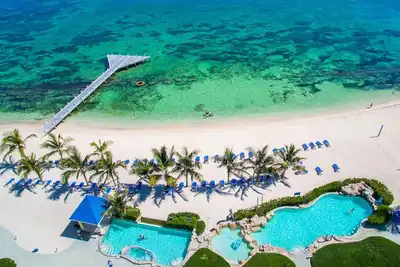 Image de Wyndham Reef Resort Beachfront 2b/2b Villa with 2 Twin Murphy Beds