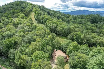 Image de Spacious 4-bedroom house in peaceful Campton with wifi, fireplace on a ski mtn.