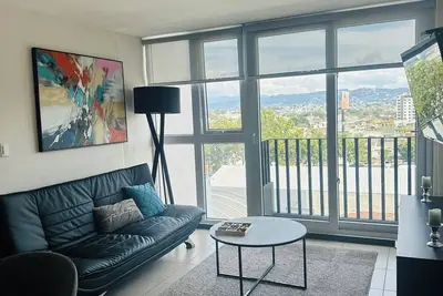 Image de Moderno Apto. Cerca a Miraflores, Majadas, restaurantes, en Ciudad de Guatemala