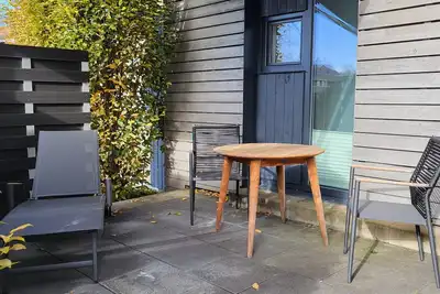 Image de New apartment 54 cm, lots of nature, close to the city center, bike/hiking trails, train station and much more.