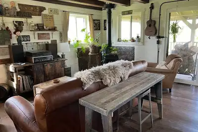 Image de Driftless Log Cabin w/ Kickapoo Valley View
