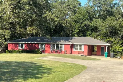 Image de spacious  5 bedroom home