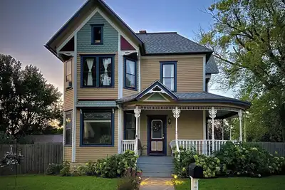 Image de Charming Historic Home est. 1898