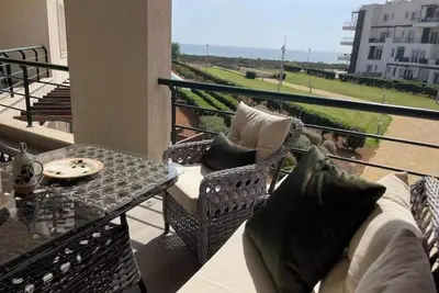 Image de Olive Suite by the Sea