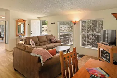 Image de Myrinn – Tranquil Retreat by Red Rock Hiking Paths