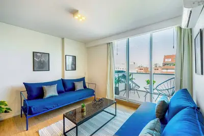 Image de Fliphaus + Be Libertador - Lux 1 Bd  13-2