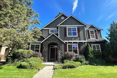 Image de New on Vrbo! Top-Rated Bend Getaway – Family Fun, Adventure & Comfort!