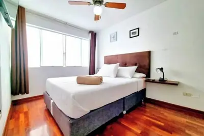 Image de E° Lima Familia Queen Bed 3b 203