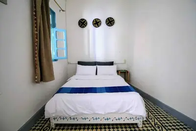 Charming apartment in the heart of the old city near the beach