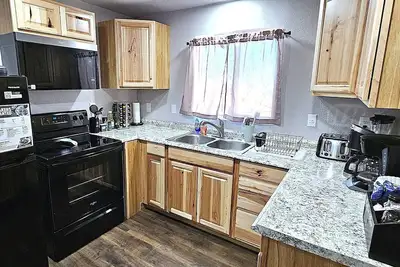 Image de 3Bd, King, Brkfst, Large TVs, W/D, Sleeps 11, Bbq