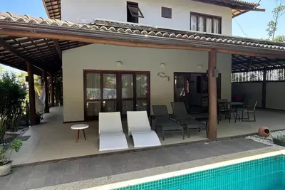 Image de Refuge between nature and the sea