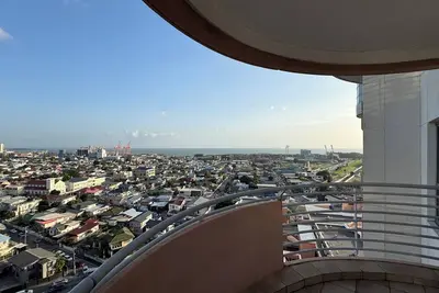Image de Skyline Retreat : Carnival Hotspot - One Woodbrook