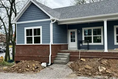 Image de Secretariat Cottage | Cozy Versailles Getaway