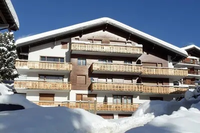 Image de Appartement de 4 pièces **** - 2ème étage – très joli appartement dans un quartier tranquille à côté