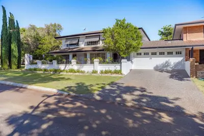 Image de Applecross by Swan River and Kayaks