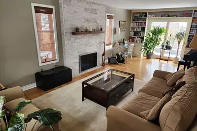 Image de Spacious 4br Home Near Trails & Shops – Ac, WiFi, & Family-Friendly!