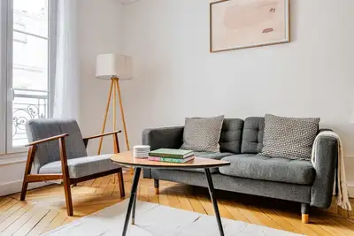 Image de Blueground | Trocadero, w/d & elevator, nr Arc