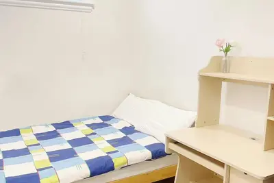 Image de Beautiful place with Kitchen, Washing Machine, Internet near Ubc, beach and Dt