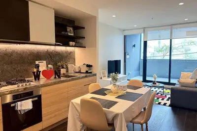 Image de Beauty 2Bed Apt Parking West Mel