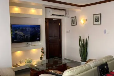 Image de Charming 2-bedroom Penthouse apartment with Pool, near Attractions in Nyali