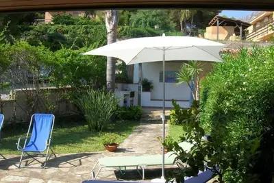 Image de Chalet in Cala Mazzo in Sciacca, Zingaro reserve and village of Scopello.