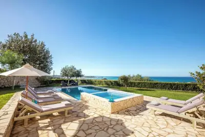 Image de Villa Piedra, Modern style 3 Dbrm Villa in Acharavi with private pool and jazuzzi