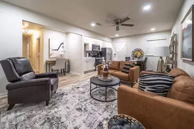 Image de Cotton Court - 2br/2ba - Country Living