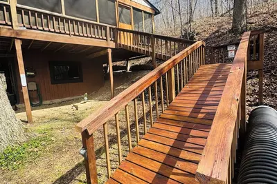 Image de Private 3br Treehouse Retreat @ Lake Ozark