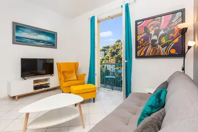 Image de 74-Bel et grand appartement vue mer