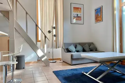 Image de 13-\"Appartement terrasse\" centre, proche gare