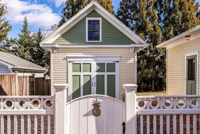 Image de A Private, Serene Retreat Just Outside Dc – Hillier Cottage