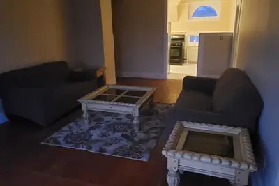 Image de Charming 2-bedroom apartment in nice Historic Plainfield with WiFi, Ac.