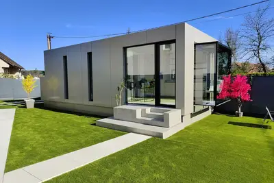 Image de Chic Evasion : Maison Cocooning avec Spa – Luxe et Confort Proche de Dijon