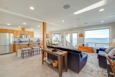 Image de Ocean Views & Beach Access at Cottage on Birch Bay