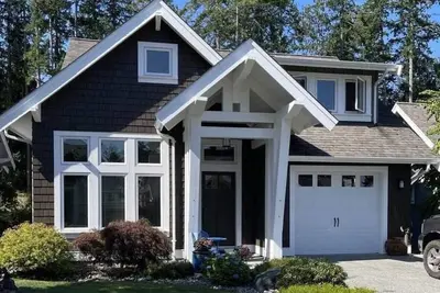 Image de Qualicum Landing Paradise - 3bd/2 bath