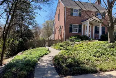 Image de Kensington One Bedroom Near Strathmore Music Center and Nih