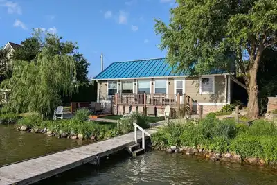 Image de Lakefront Cottage w/Boat Rentals