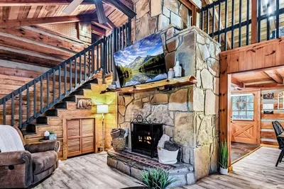Image de Hidden Acre Lodge: Pet Friendly, Free Attraction Tickets, Hot Tub, & WiFi