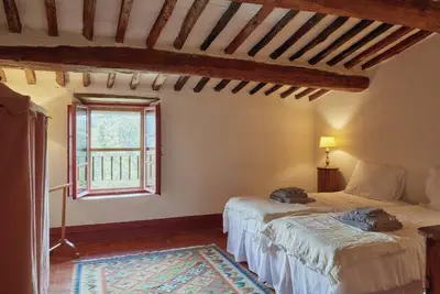 Image de Appartement 'Casale Toscano Con Vista Giardino' avec jardin partagé, Wi-Fi et climatisation