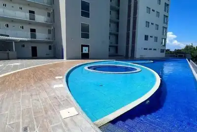 Image de precioso en zona exclusiva muy cerca de las mejores playas y zonade más ambiente