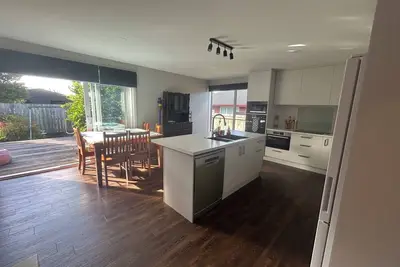 Image de 3 bedroom home with large yard