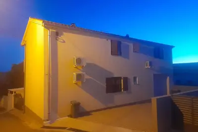 Appartement d'une chambre avec la terrasse Sveti Filip i Jakov, Biograd (A-23778-a)