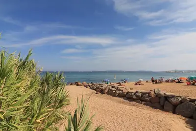 Image de Studio cabine 4 personnes - Bormes les Mimosas - La Favière - 300m de la plage