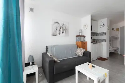 Image de Studio proche plage de sable