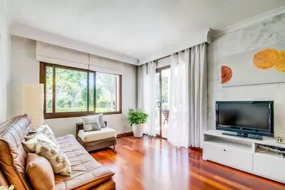Image de Appartement avec jardin privé