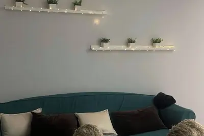 Image de Cosy 2-Bedroom Studio In Degla: private entrance and garden in central location