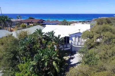 Image de Hamtons Family Apartment at One Mile Beach