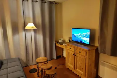 Image de Superbe T2 classé 3 étoiles dans un chalet, terrasse, piscine, bien situé