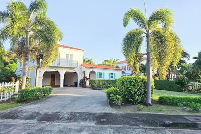 Image de 4-bedroom villa in enchanting Lance aux Epines with Ac, WiFi