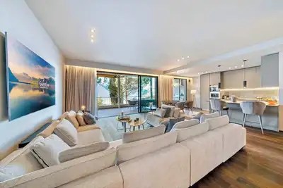 Image de Luxury Lakefront Loft in Montreux Swiss Reviera